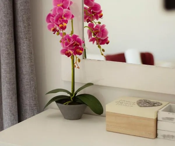 Christin's Lovely House By Corfuescapes *